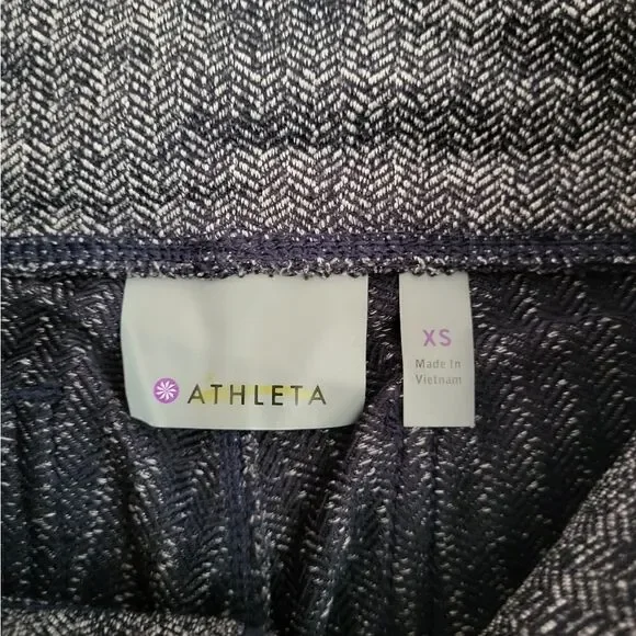 Athleta athletic leggings with pockets size xsmall - Picture 5 of 6